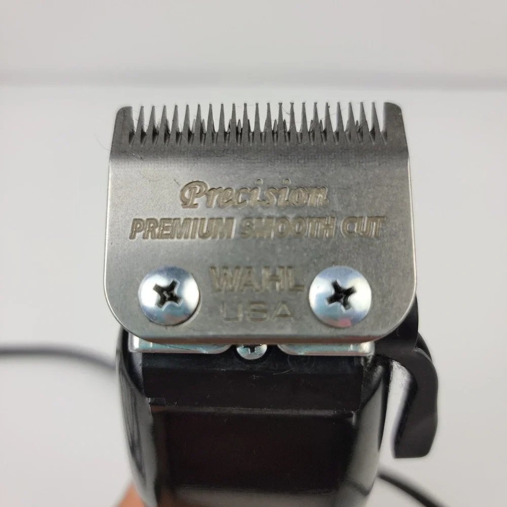 Wahl PCMC-2 Pet Clipper Corded Animal Grooming Kit White Black Silver USA Made